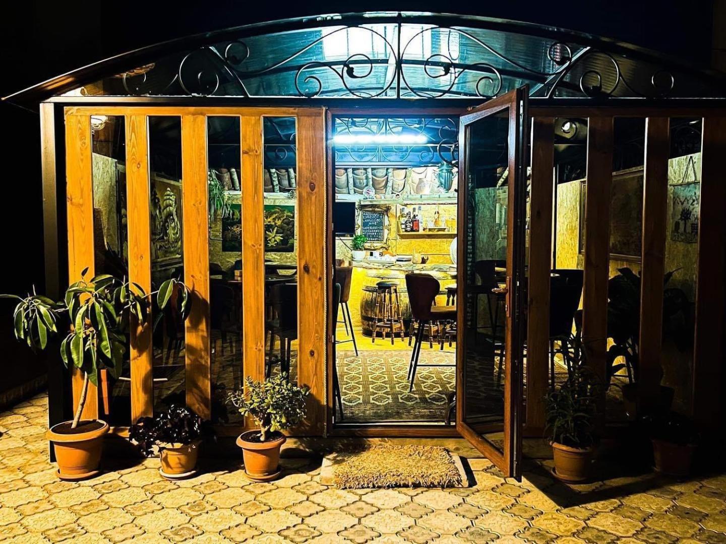 Hotel Guglux &Wine Cellar Τελάβι Εξωτερικό φωτογραφία