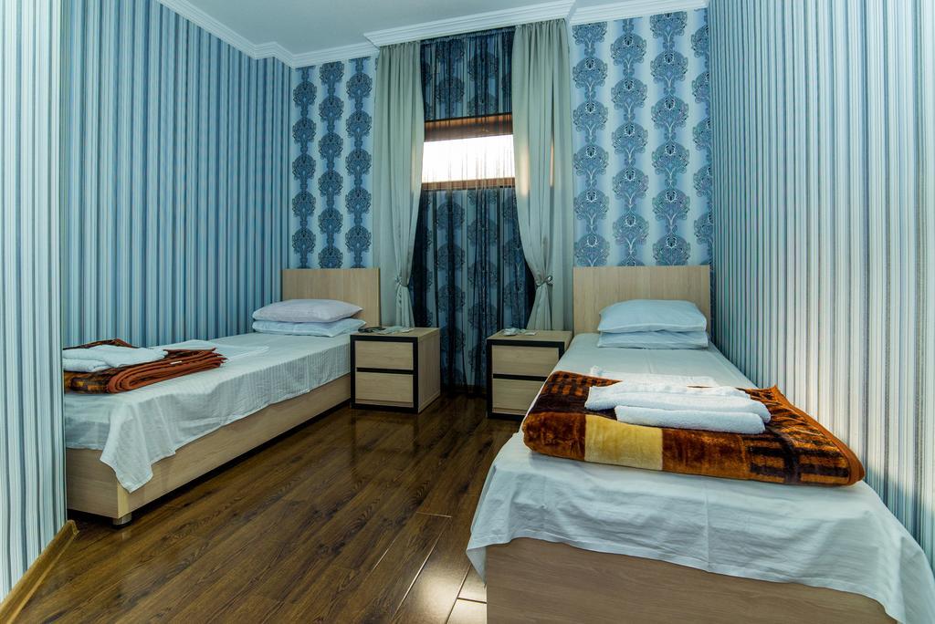 Hotel Guglux &Wine Cellar Τελάβι Εξωτερικό φωτογραφία