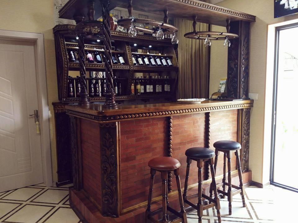 Hotel Guglux &Wine Cellar Τελάβι Εξωτερικό φωτογραφία